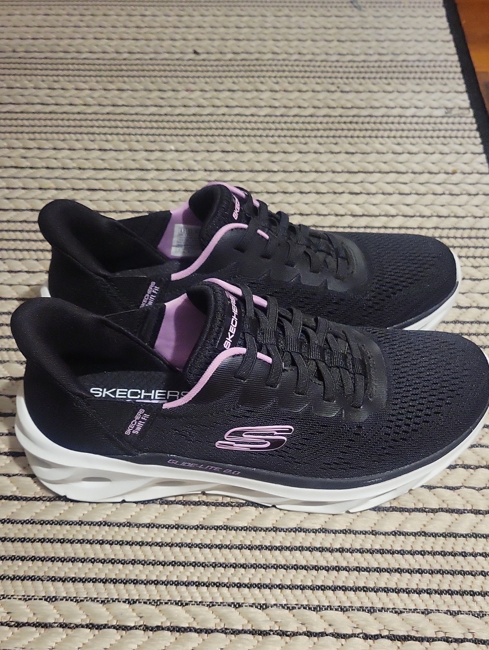 Skechers Swift Fit Shoe